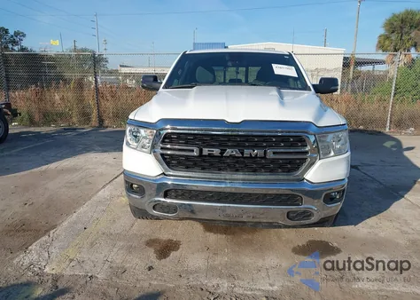 2023 Ram 1500 Big Horn 4X4 5'7 Box z USA, uszkodzony, nr VIN 1C6RRFFG9PN524451